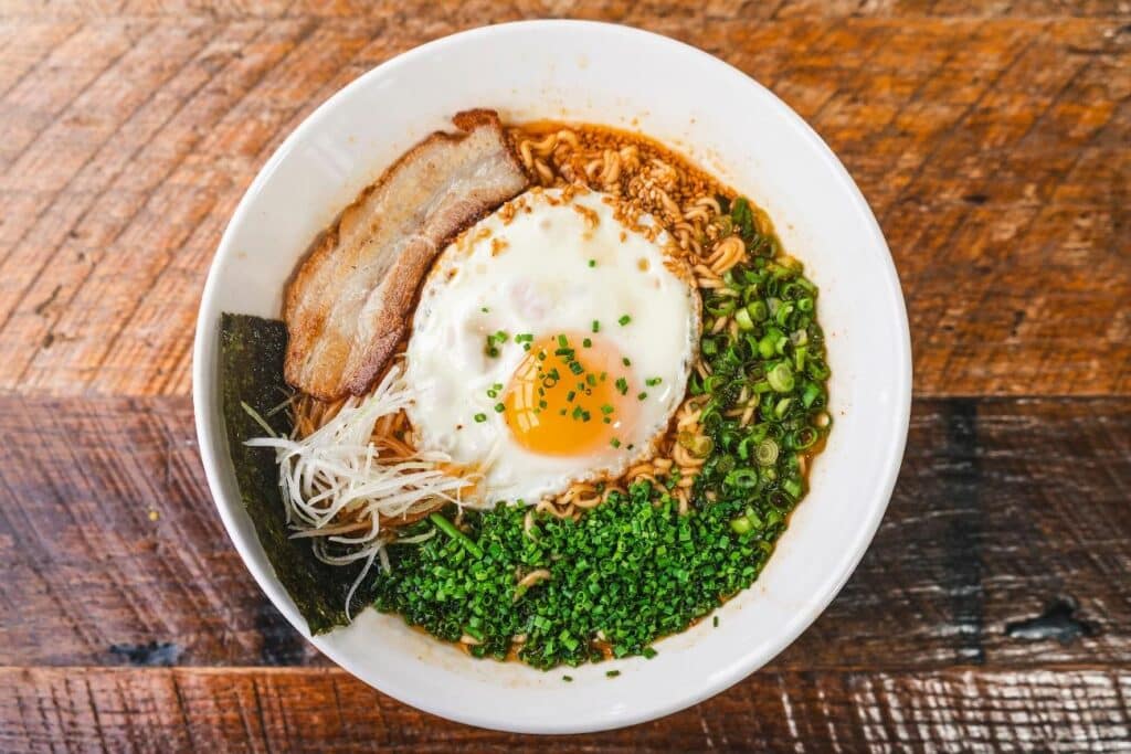 Culinária asiática no Brasil: o impacto da cultura otaku na popularização do ramen 3 cultura otaku ramen