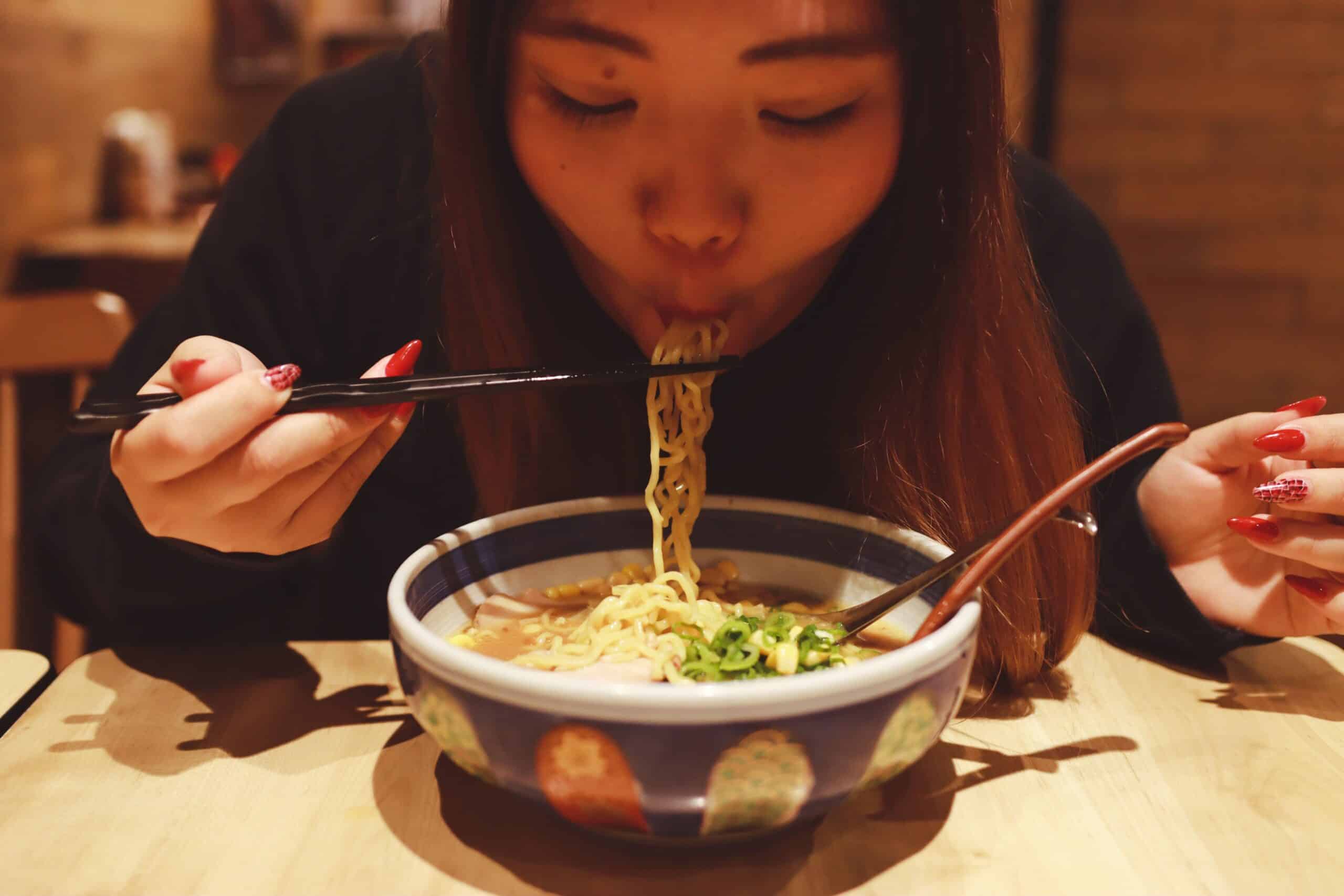 Desvendando os segredos do umami: o quinto sabor no ramen autêntico 2 umami ramen keishi