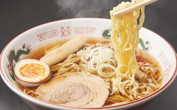 Explore a tradição e os sabores versáteis do shoyu ramen